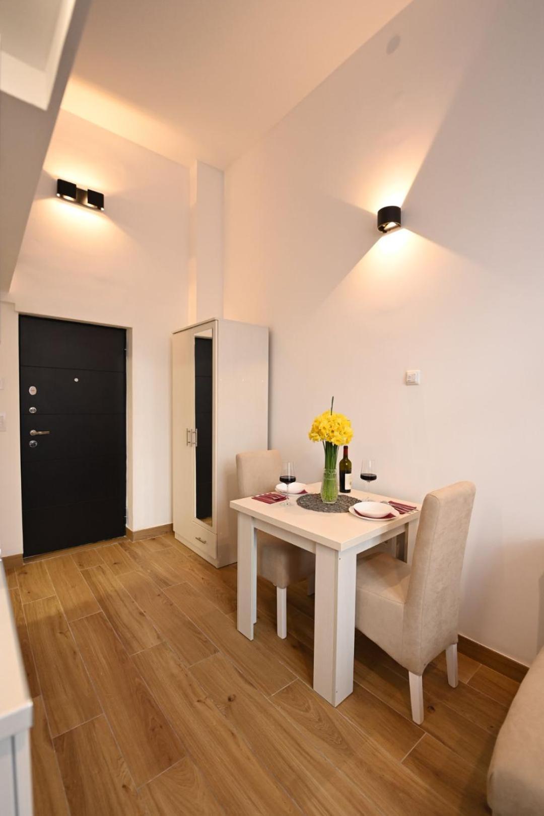 Bel Galleries Sajmiste Chambre photo